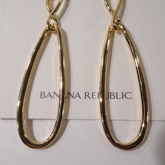 Banana Republic Metallic Gold Infinity Hoop Earrings NWT 45 - Picture 3 of 3